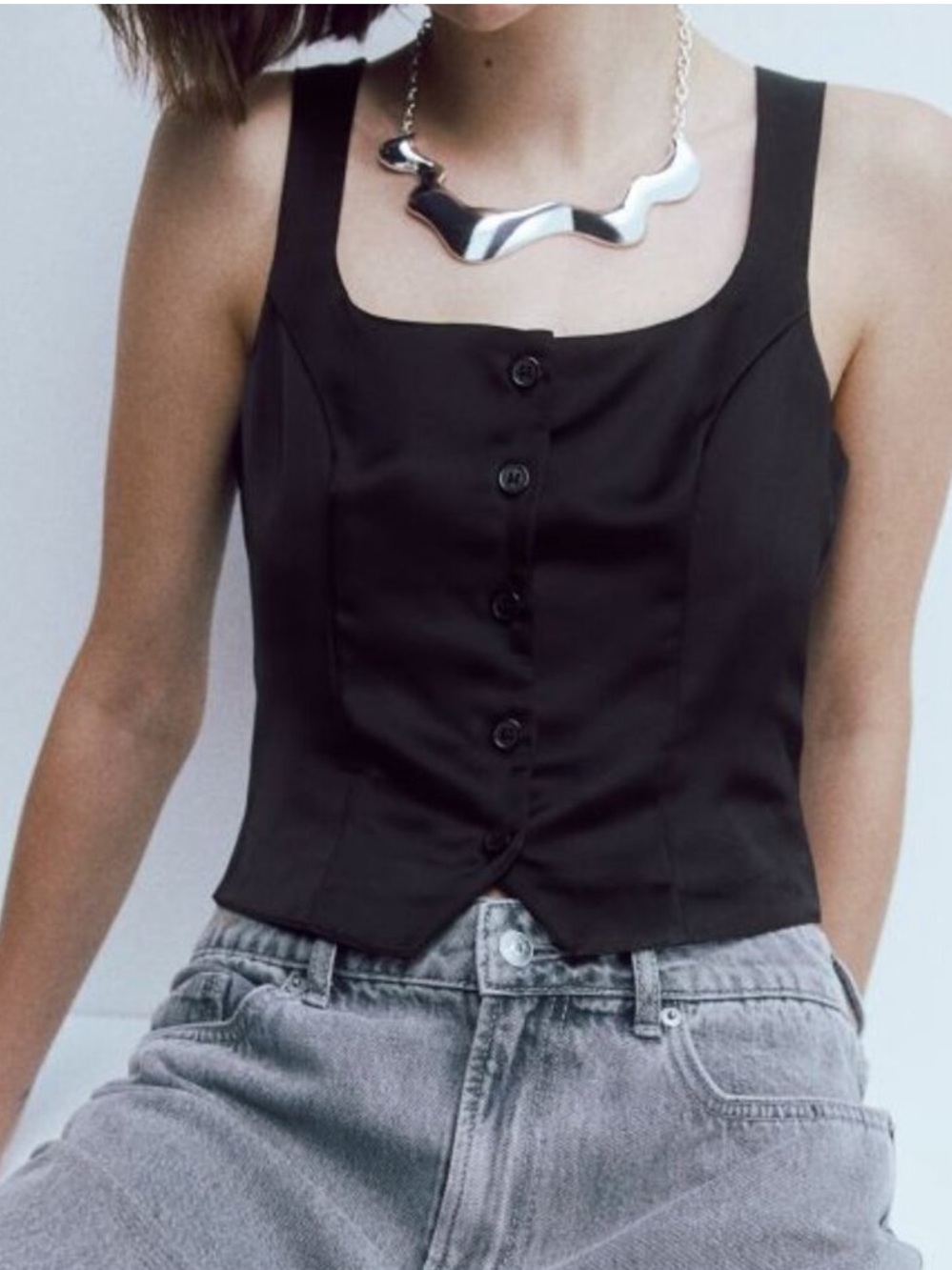 H&M Vest Classic Black Women’s Size XL Like New